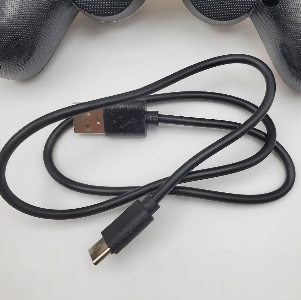 New PS4 Controler With Skin